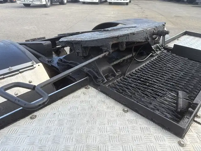 いすゞ ギガ 小型 トラクタ（シングル） QKG-EXD52BE(92825) 26枚目
