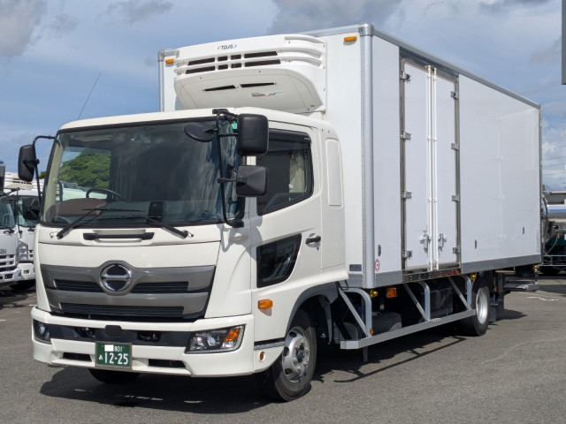 日野 レンジャー 中型 冷凍冷蔵バン 2KG-FD2ABG(92895) 1枚目
