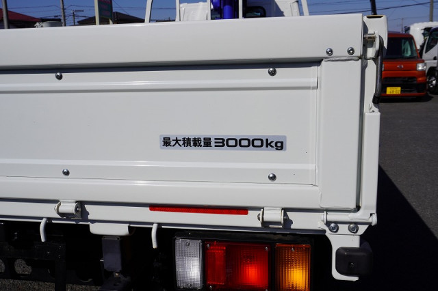 マツダ タイタン 小型 クレーン付き 2RG-LKR88R(92896) 19枚目