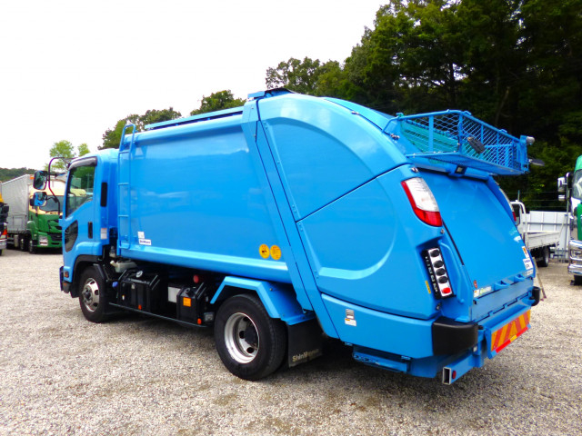 いすゞ フォワード 中型 塵芥車（プレス式） 2RG-FRR90S2(92897) 6枚目
