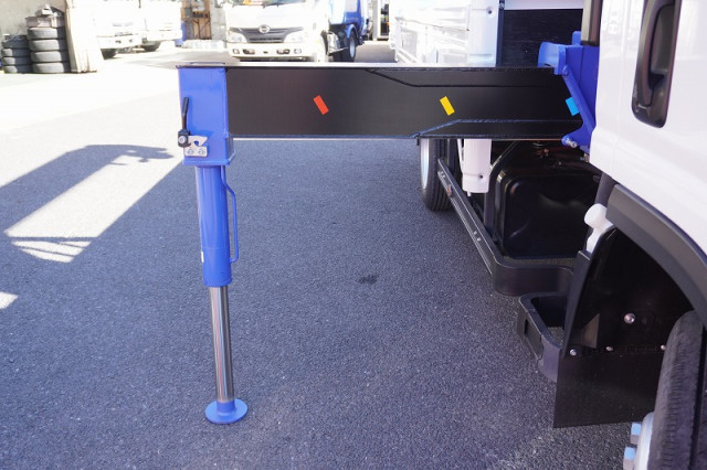 マツダ タイタン 小型 クレーン付き 2RG-LPR88AR(92898) 25枚目