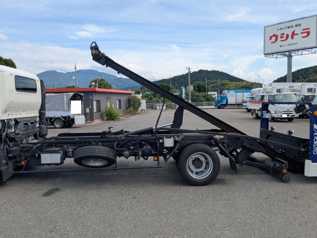 日野 デュトロ 小型 車載専用車 2KG-XZU722M(92905) 16枚目