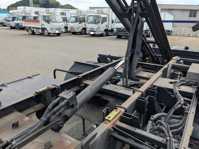 日野 デュトロ 小型 車載専用車 2KG-XZU722M(92905) 19枚目