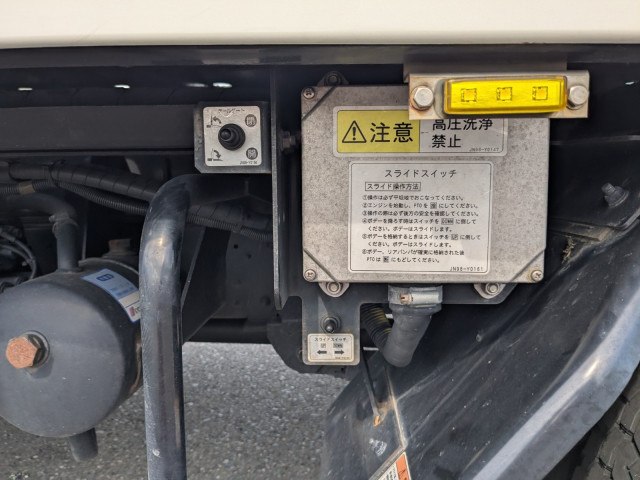 日野 デュトロ 小型 車載専用車 2KG-XZU722M(92905) 30枚目