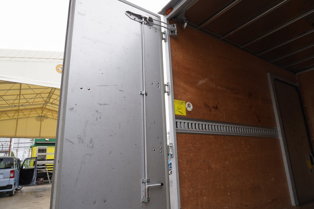Toyota dyna Small Aluminium box body 2RG-XZC605(92908) 22枚目