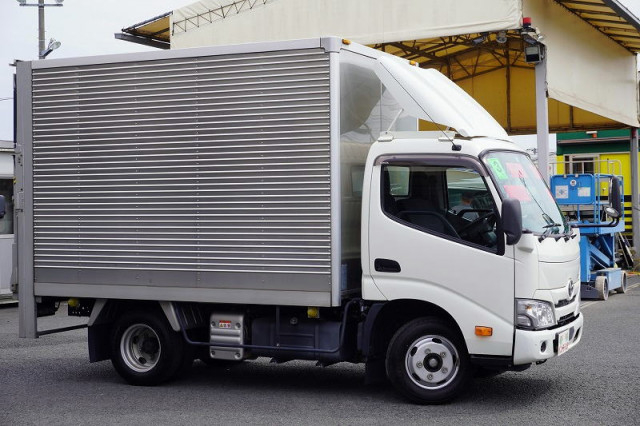 Toyota dyna Small Aluminium box body 2RG-XZU605(92912) 6枚目