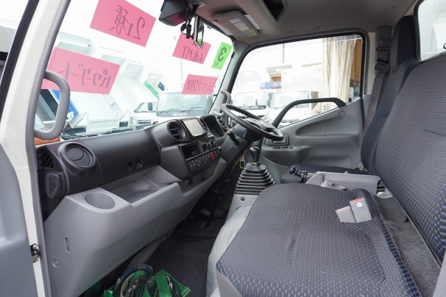 Toyota dyna Small Aluminium box body 2RG-XZU605(92912) 37枚目