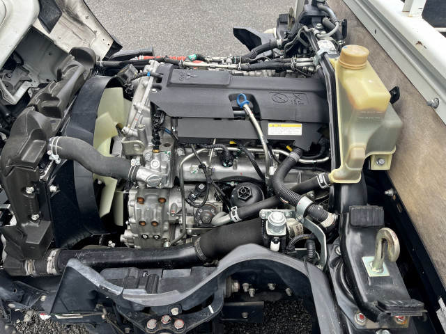 三菱ふそう キャンター 小型 平ボディ 2RG-FBA20(92914) 27枚目