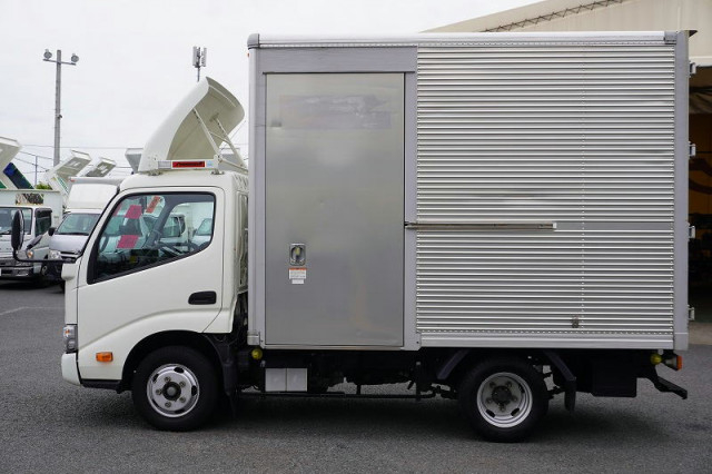 Toyota dyna Small Aluminium box body 2RG-XZC605(92916) 3枚目