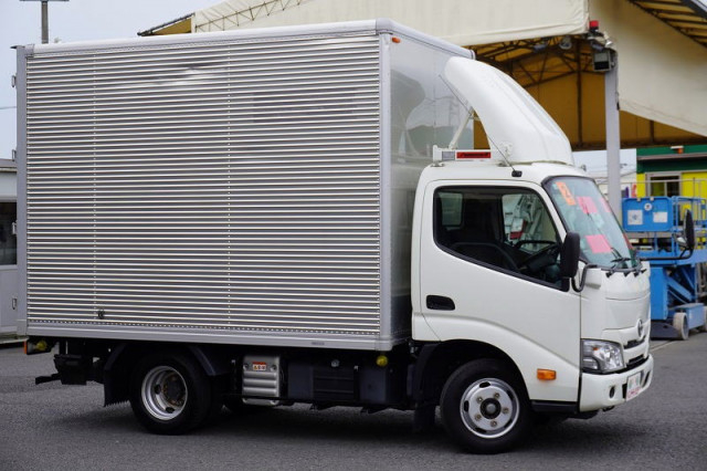 Toyota dyna Small Aluminium box body 2RG-XZC605(92916) 6枚目