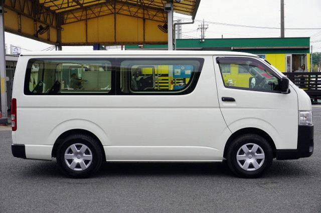 トヨタ ハイエース 小型 ライトバン 3BF-TRH200V(92917) 5枚目