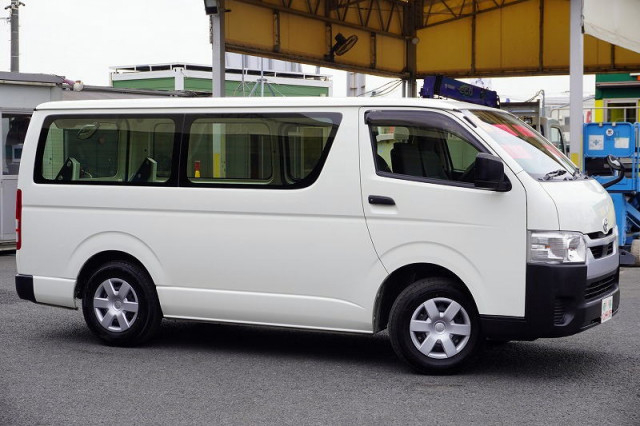 トヨタ ハイエース 小型 ライトバン 3BF-TRH200V(92917) 6枚目