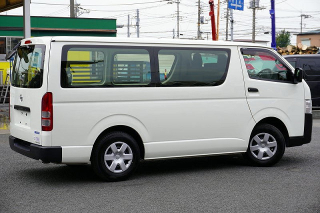 トヨタ ハイエース 小型 ライトバン 3BF-TRH200V(92917) 8枚目
