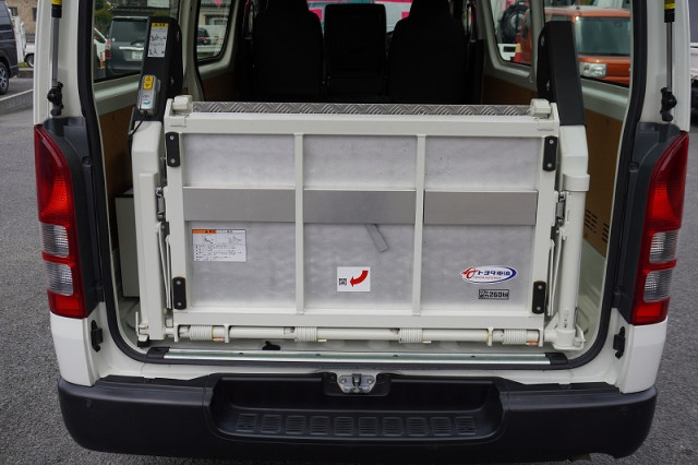 トヨタ ハイエース 小型 ライトバン 3BF-TRH200V(92917) 25枚目