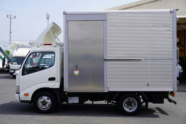 Toyota dyna Small Aluminium box body 2RG-XZC605(92919) 3枚目