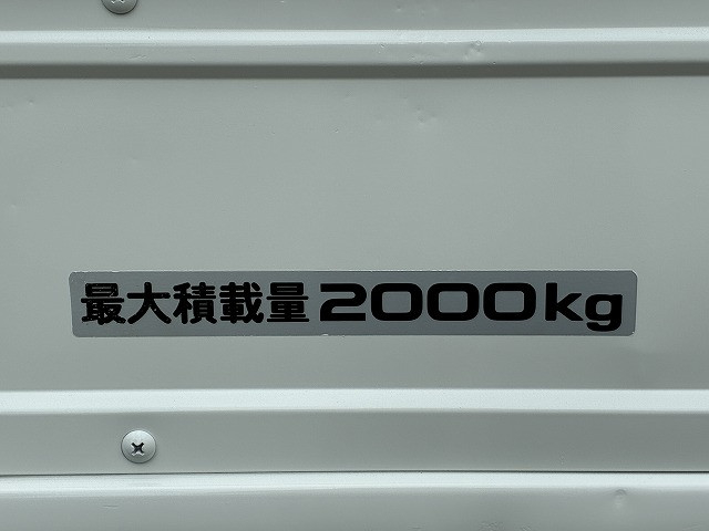 いすゞ エルフ 小型 平ボディ 2RG-NKR88A(92920) 16枚目