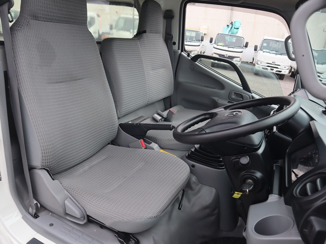 トヨタ ダイナ 小型 アルミバン LDF-KDY241V(92921) 30枚目