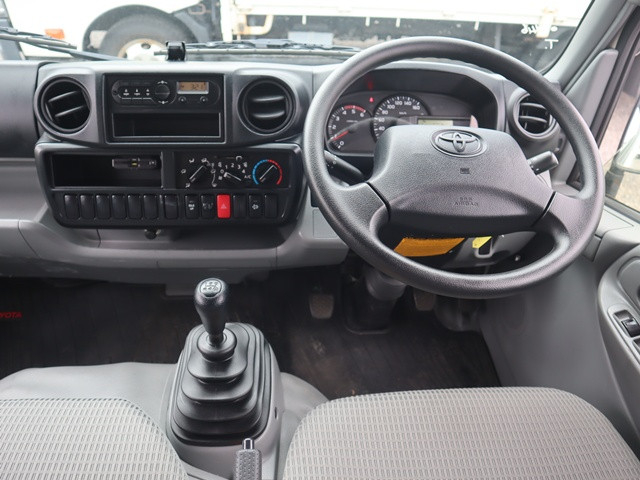 トヨタ ダイナ 小型 アルミバン LDF-KDY241V(92921) 33枚目