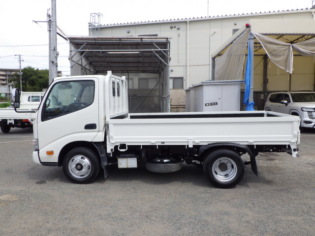 Toyota dyna Small Flat body 2RG-XZU605(92925) 3枚目
