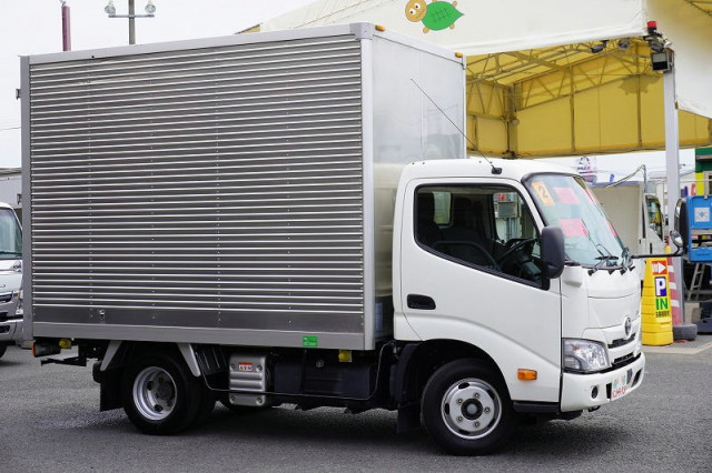 トヨタ ダイナ 小型 アルミバン 2RG-XZC605(92927) 6枚目