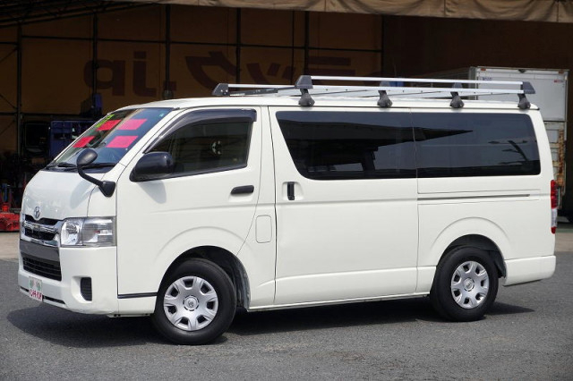 トヨタ ハイエース 小型 ライトバン QDF-GDH201V(92934) 1枚目