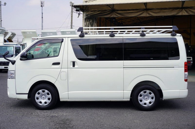 トヨタ ハイエース 小型 ライトバン QDF-GDH201V(92934) 3枚目