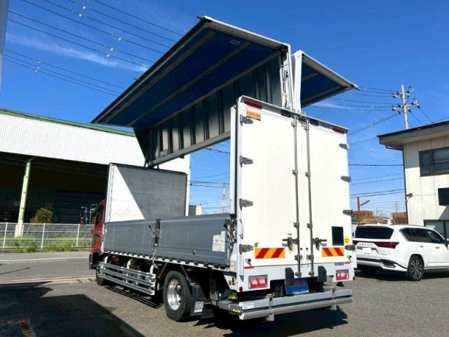 日野 レンジャー 増トン アルミウィング 2PG-FJ2ABG(92937) 8枚目