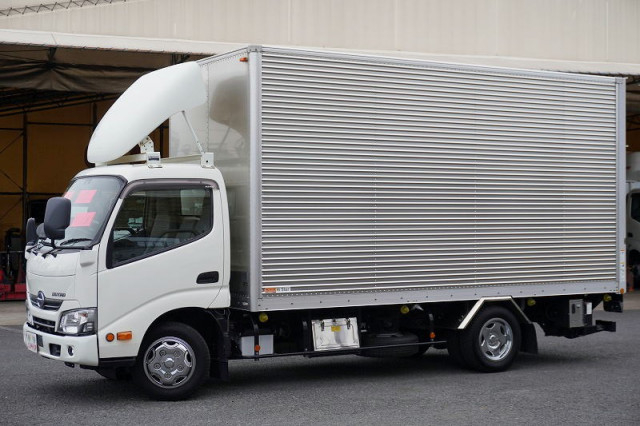 日野 デュトロ 小型 アルミバン TKG-XZU655M(92938) 1枚目