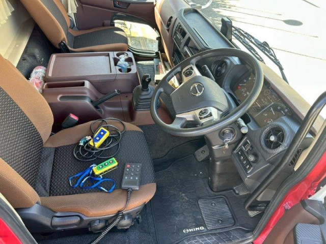 日野 レンジャー 増トン アルミウィング 2PG-FJ2ABG(92937) 24枚目