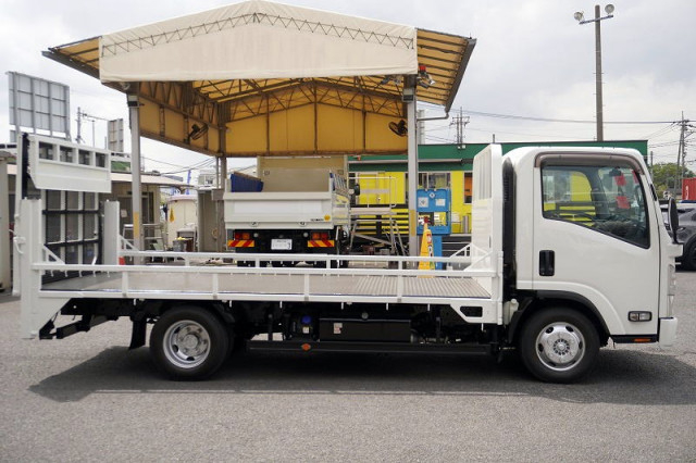 いすゞ エルフ 小型 車載専用車 2RG-NPR88AR(92939) 5枚目