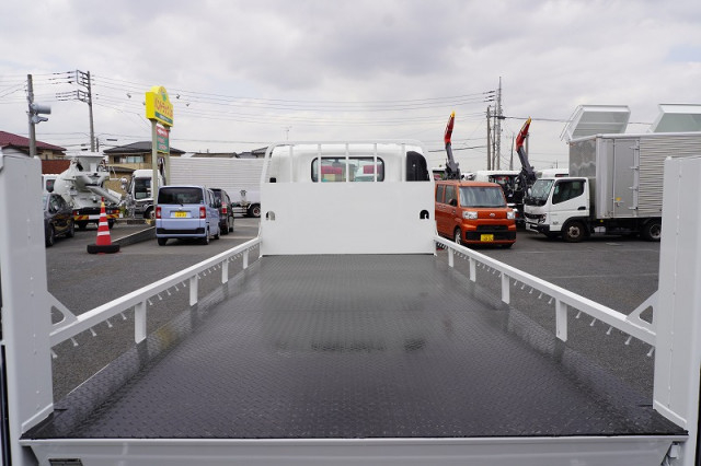 いすゞ エルフ 小型 車載専用車 2RG-NPR88AR(92939) 19枚目