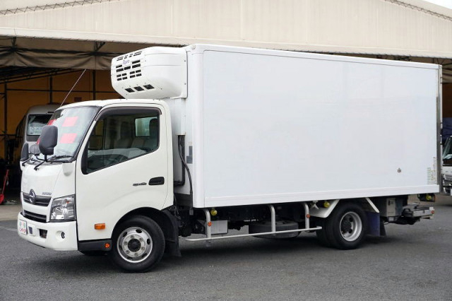 日野 デュトロ 小型 冷凍冷蔵バン TKG-XZU712M(92941) 1枚目