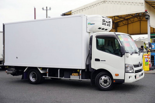 日野 デュトロ 小型 冷凍冷蔵バン TKG-XZU712M(92941) 6枚目