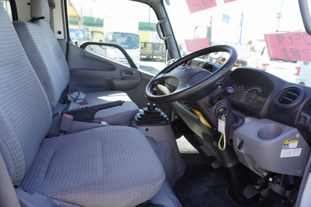 トヨタ ダイナ 小型 ライトバン LDF-KDY241V(92943) 30枚目