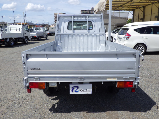 トヨタ タウンエース 小型 平ボディ DBF-S402U(92945) 5枚目