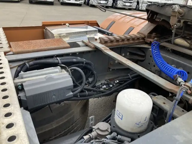 ボルボ 小型 トラクタ（シングル） QKG-H2TEA1(92950) 13枚目