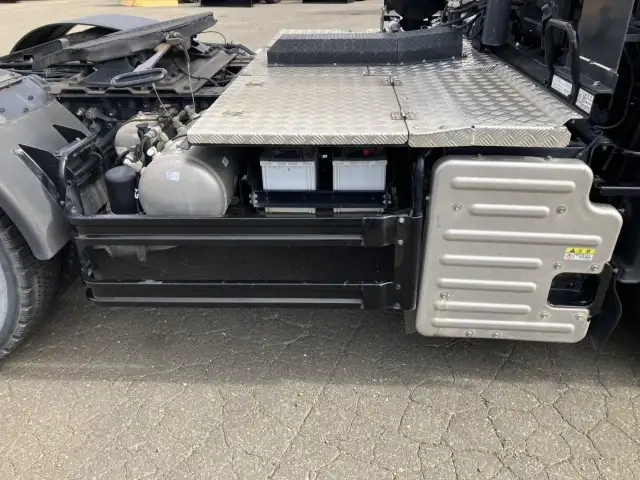 いすゞ ギガ 小型 トラクタ（シングル） QKG-EXD52BD(92951) 25枚目