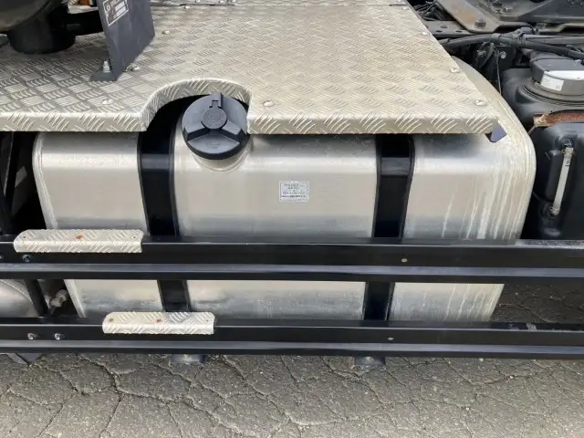 いすゞ ギガ 小型 トラクタ（シングル） QKG-EXD52BD(92951) 27枚目