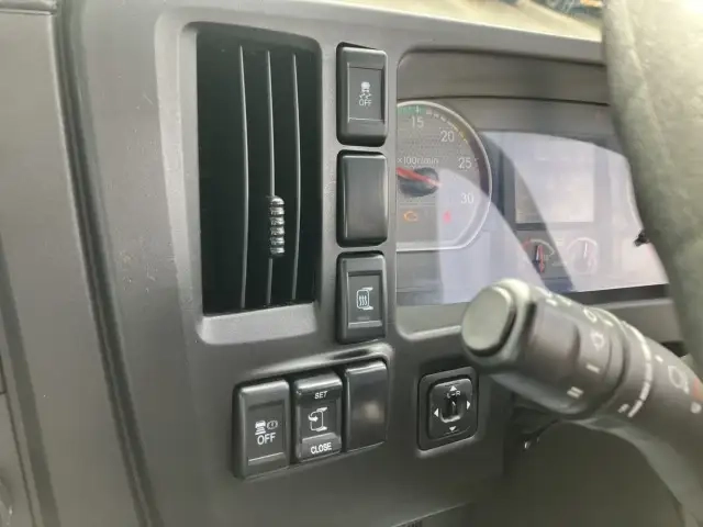 いすゞ ギガ 小型 トラクタ（シングル） QKG-EXD52BD(92951) 43枚目