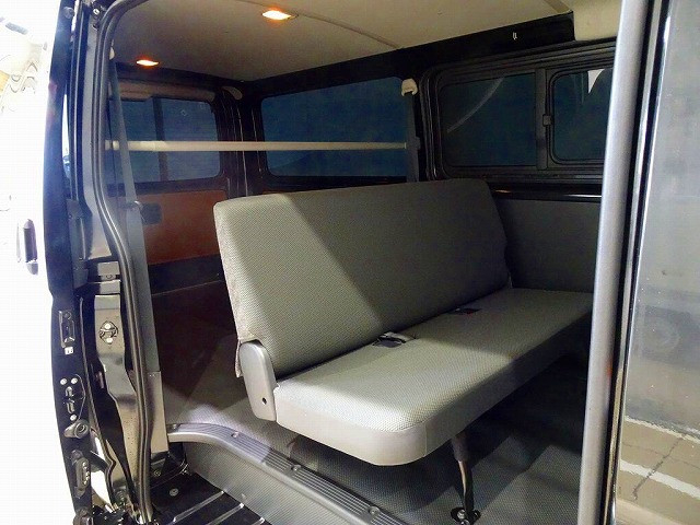 トヨタ ハイエース 小型 アルミバン 3DF-GDH206V(92955) 26枚目