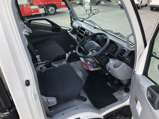 日野 デュトロ 小型 車載専用車 2KG-XZU720M(92961) 4枚目