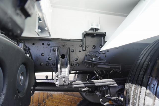 三菱ふそう ファイター 中型 塵芥車（プレス式） 2KG-FK72F(92962) 11枚目