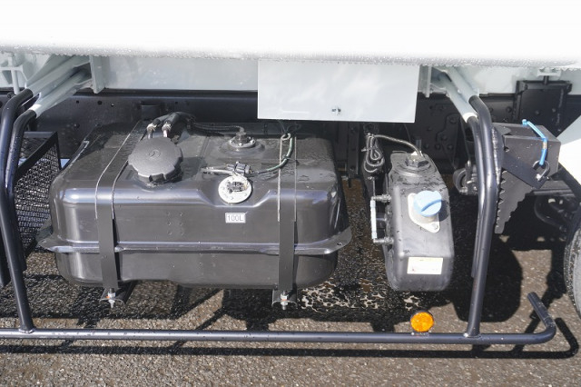 三菱ふそう ファイター 中型 塵芥車（プレス式） 2KG-FK72F(92962) 20枚目