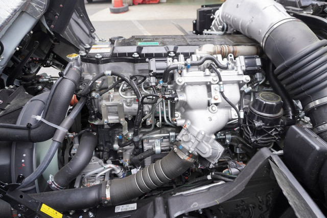 三菱ふそう ファイター 中型 コンテナ専用車 2KG-FK72F(92968) 14枚目
