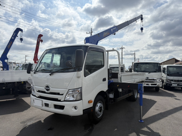 日野 デュトロ 小型 クレーン付き 2KG-XZU712M(92969) 1枚目