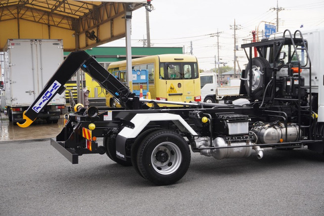 三菱ふそう ファイター 中型 コンテナ専用車 2KG-FK72F(92968) 23枚目
