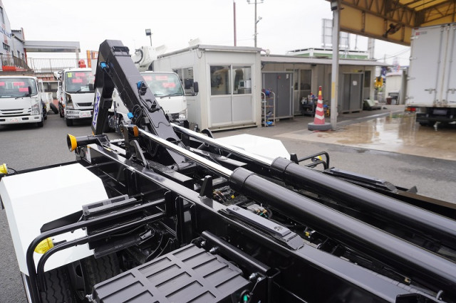 三菱ふそう ファイター 中型 コンテナ専用車 2KG-FK72F(92968) 24枚目