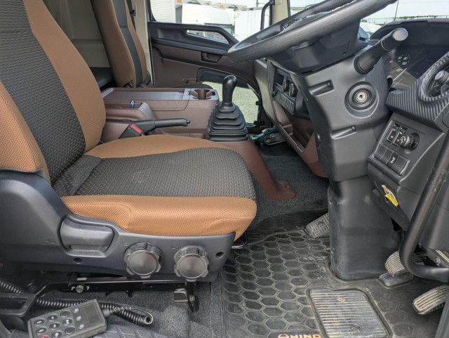 日野 レンジャー 中型 ウィング 2KG-FD2ABG(109877) 23枚目