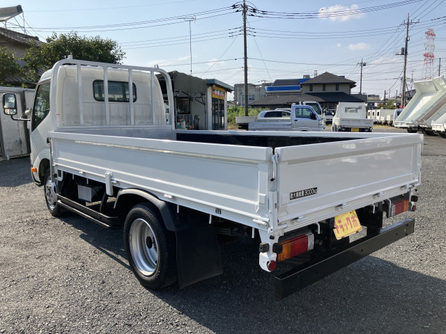トヨタ トヨエース 小型 平ボディ TKG-XZU645(93019) 16枚目