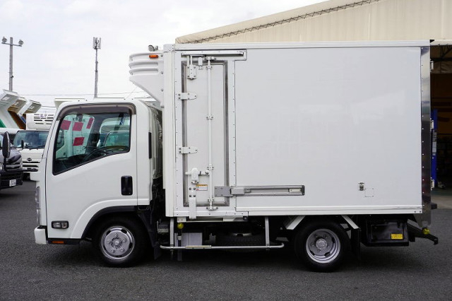 いすゞ エルフ 小型 冷凍冷蔵バン TPG-NLR85AN(93024) 3枚目